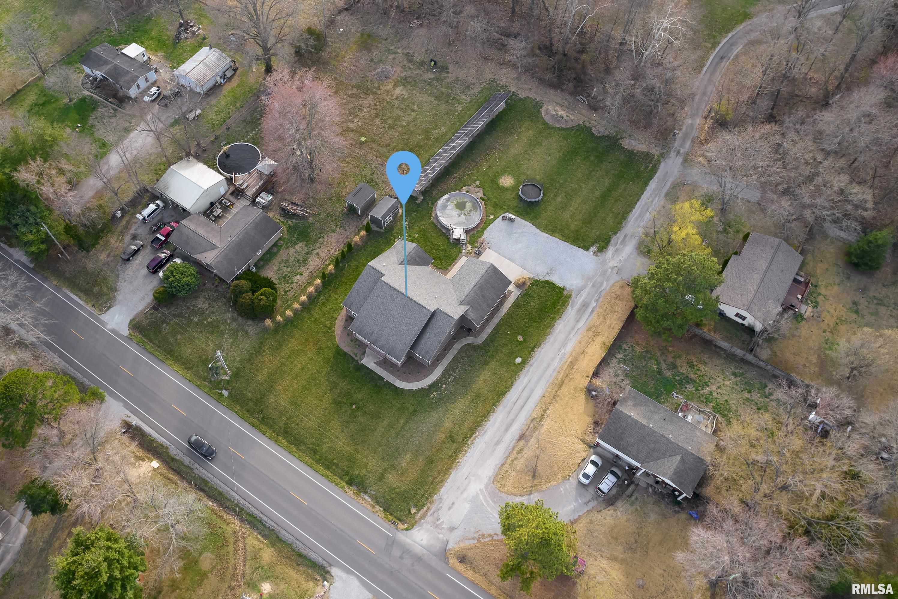 16629 Pittsburg Road Pittsburg, IL 62974 - Photo 38 of 40