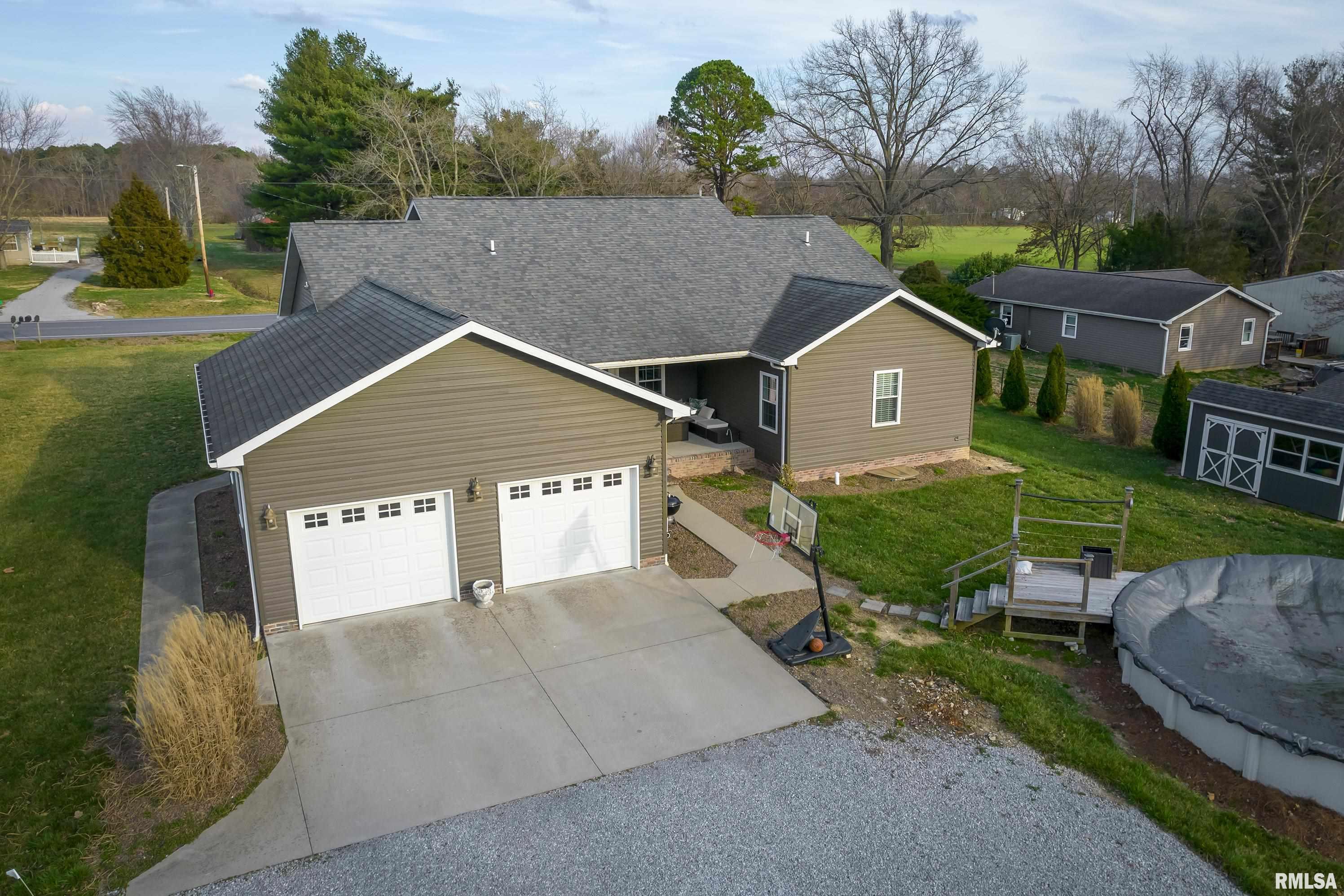 16629 Pittsburg Road Pittsburg, IL 62974 - Photo 39 of 40