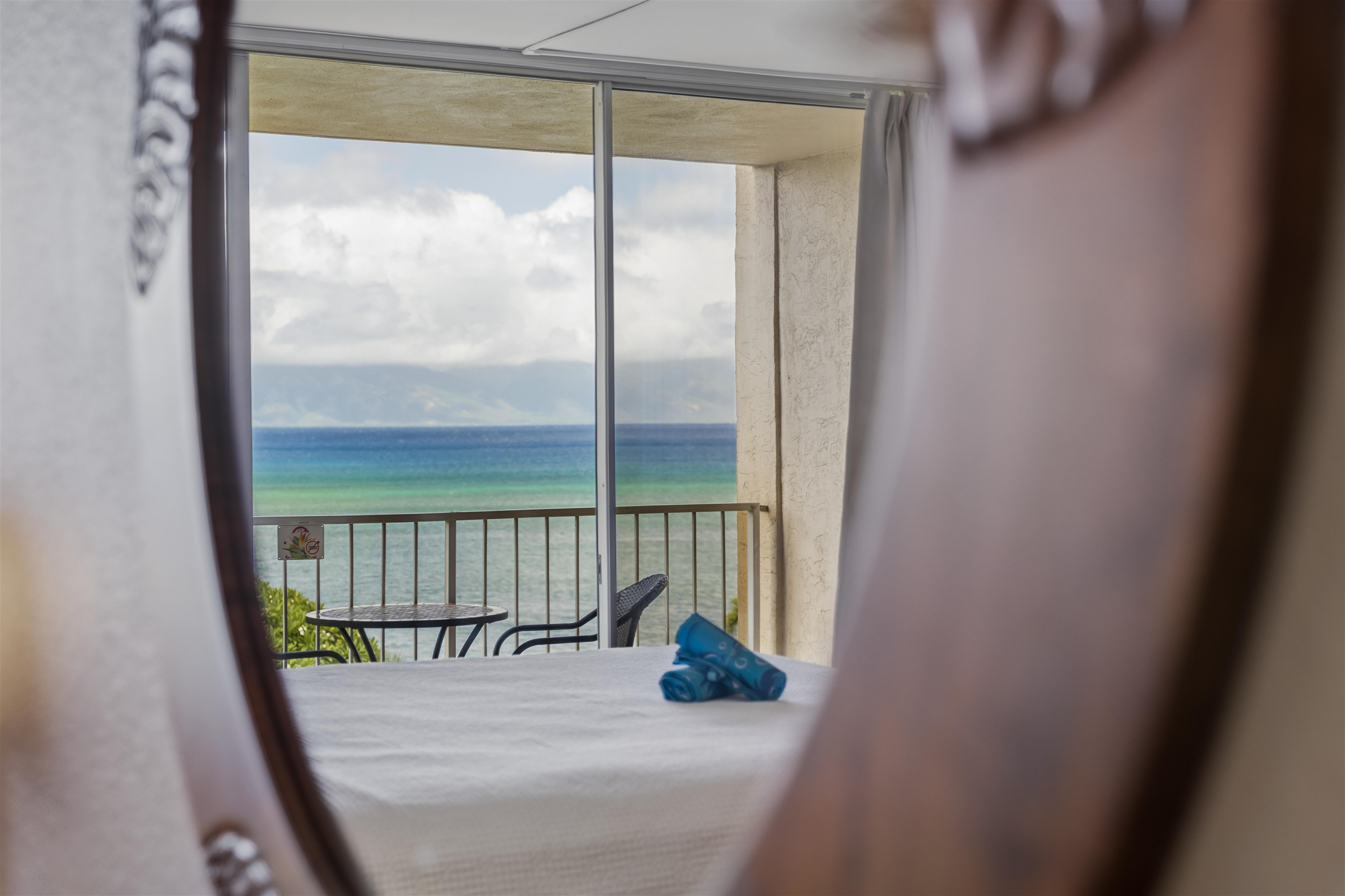 4365 Lower Honoapiilani Road, Unit 404 Lahaina, HI 96761 - Photo 2 of 22 Gallery Image 2