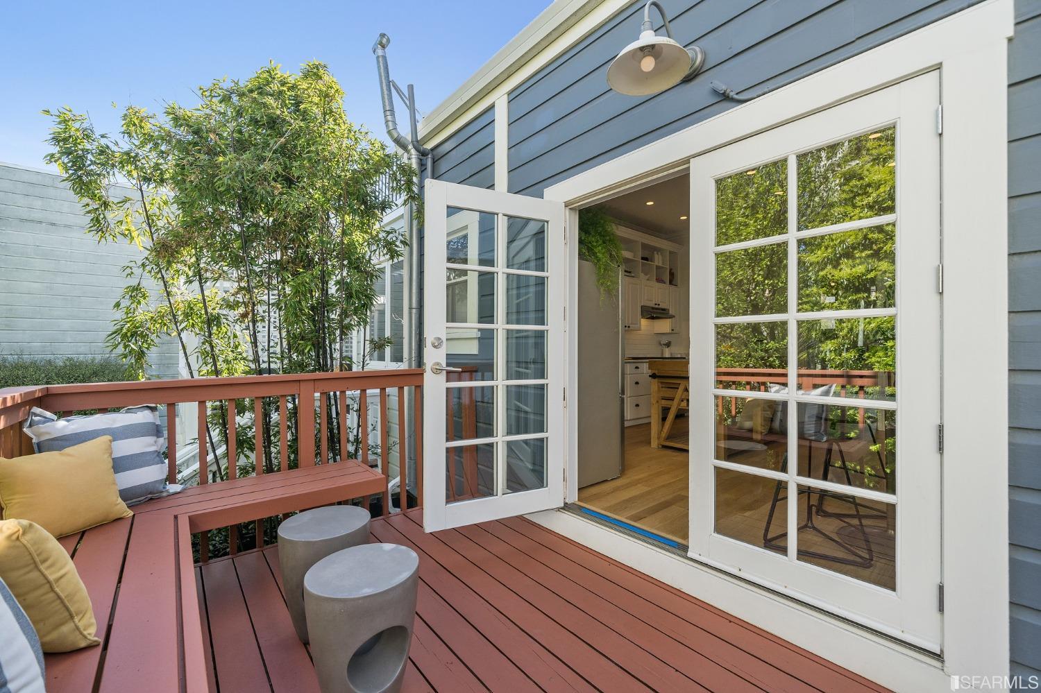 104 3rd Avenue San Francisco, CA 94118 - Photo 22 of 41 a view of balcony with wooden floor and outdoor seating