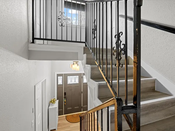 $1,600 | 1119 Waugh Drive, Unit 4, Houston, TX 77019