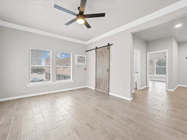 $1,600 | 1119 Waugh Drive, Unit 4, Houston, TX 77019