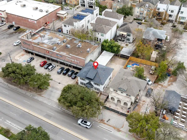 $1,600 | 1119 Waugh Drive, Unit 4, Houston, TX 77019