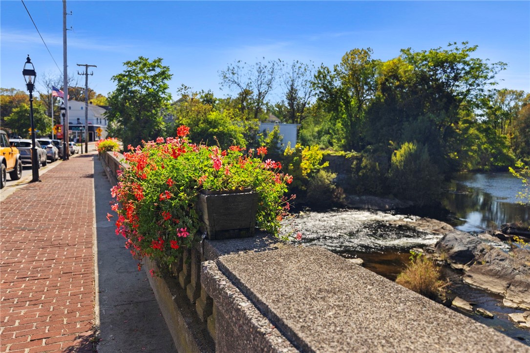 200 Post Road, Unit 603 Warwick, RI 02888 - Photo 35 of 41