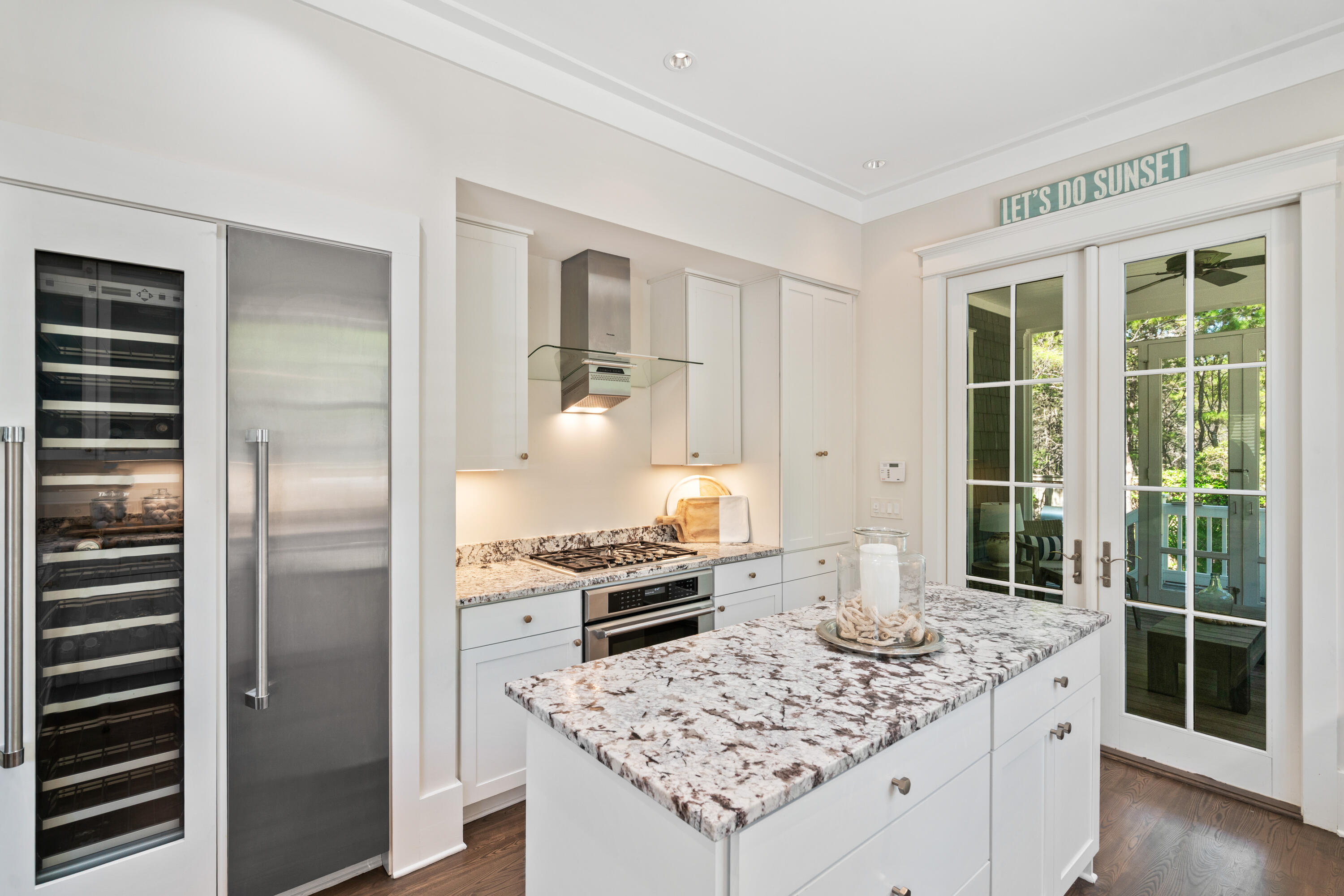 10 Coopersmith Lane Inlet Beach, FL 32461 - Photo 20 of 69 a kitchen with a stove a refrigerator and cabinets