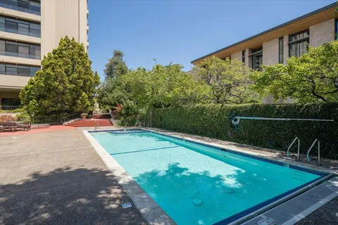 $1,500,000 | 20 West 3rd Avenue, Unit 202, San Mateo, CA 94402