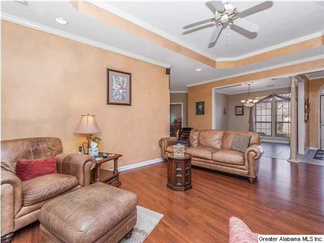 208 Creden Circle Alabaster, AL 35007 - Photo 6 of 31