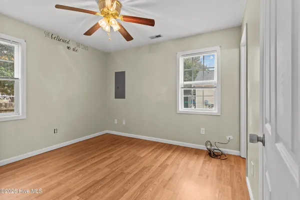 $1,430 | 883 North Cool Avenue, New Bern, NC 28560