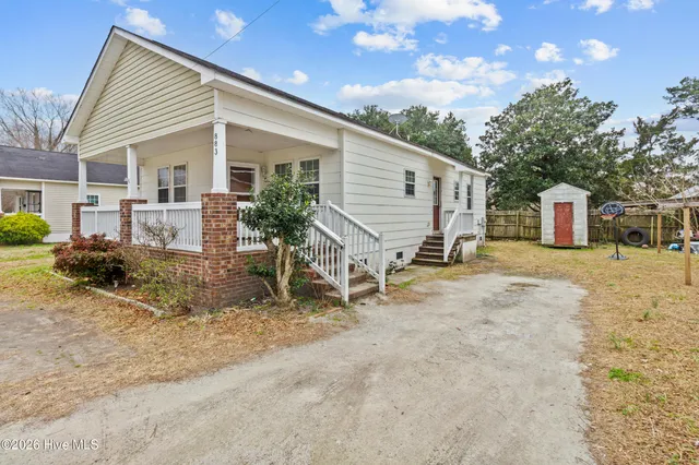 $1,430 | 883 North Cool Avenue, New Bern, NC 28560
