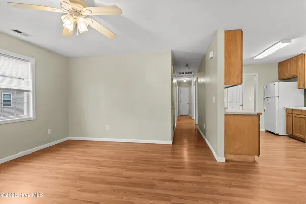 $1,430 | 883 North Cool Avenue, New Bern, NC 28560