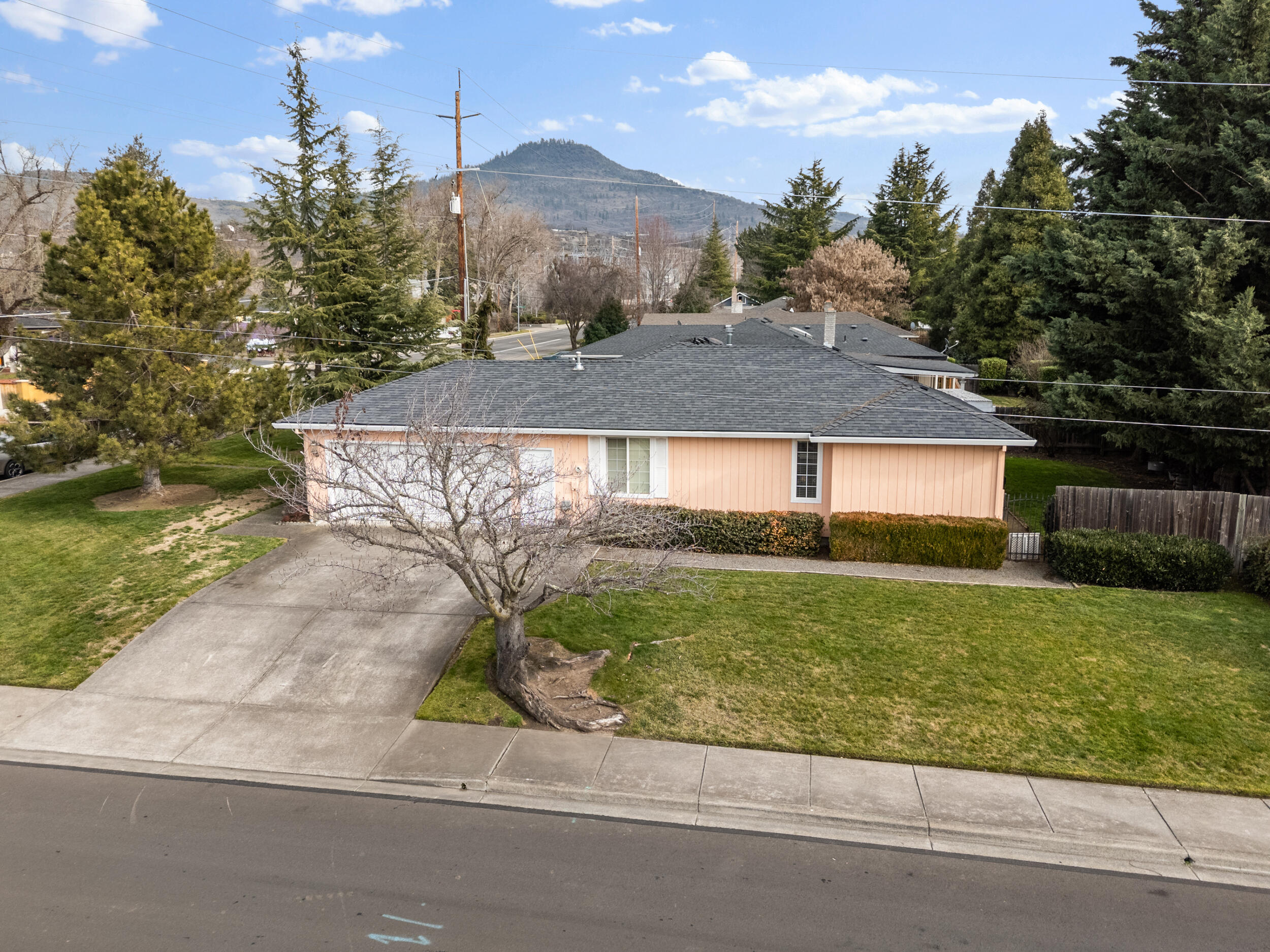 3402 Lone Pine Road Medford, OR 97504 - Photo 27 of 38 31_3402 lone pine rd, medford-dr-03