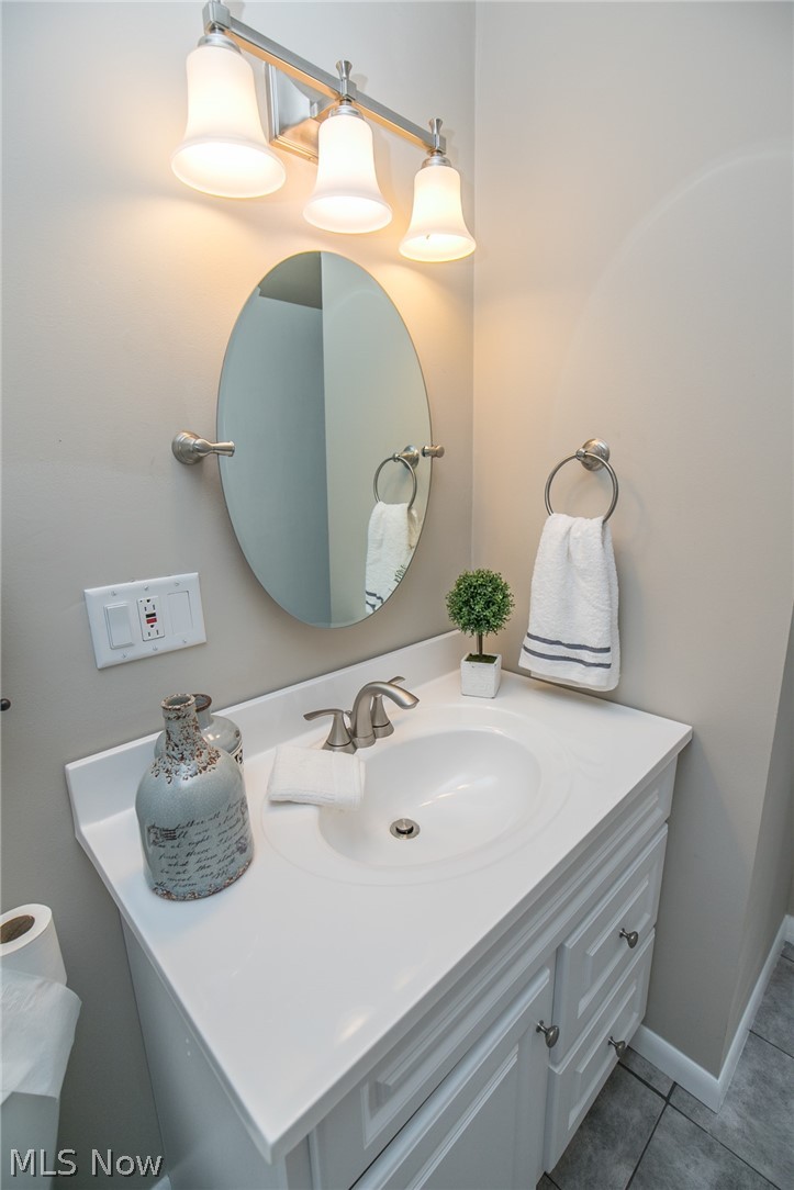 6070 Fry Road Brook Park, OH 44142 - Photo 16 of 33 Gallery Image 16