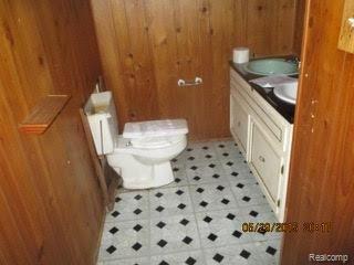 32022 Kelly Road Roseville, MI 48066 - Photo 11 of 11 11a.jpg