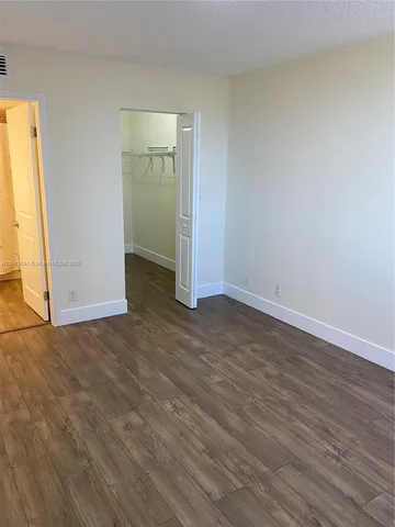 $2,400 | 8120 Geneva Court, Unit 554, Doral, FL 33166