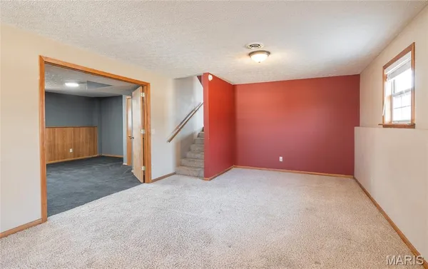$350,000 | 14395 Torpedo Drive, St. Robert, MO 65584