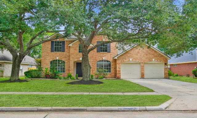 $389,900 | 1915 West Welsford Drive, Spring, TX 77386