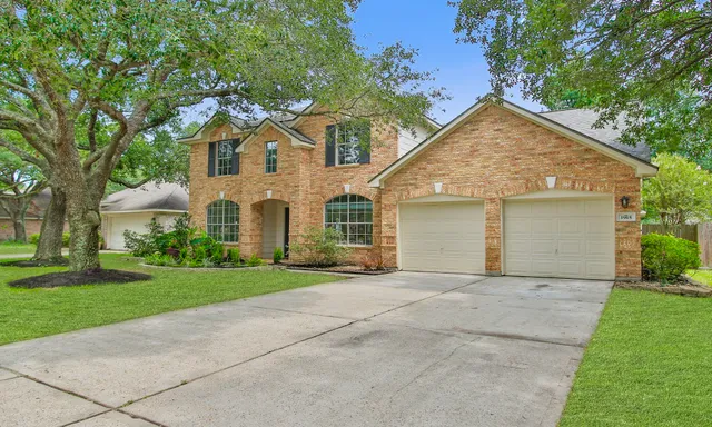 $389,900 | 1915 West Welsford Drive, Spring, TX 77386