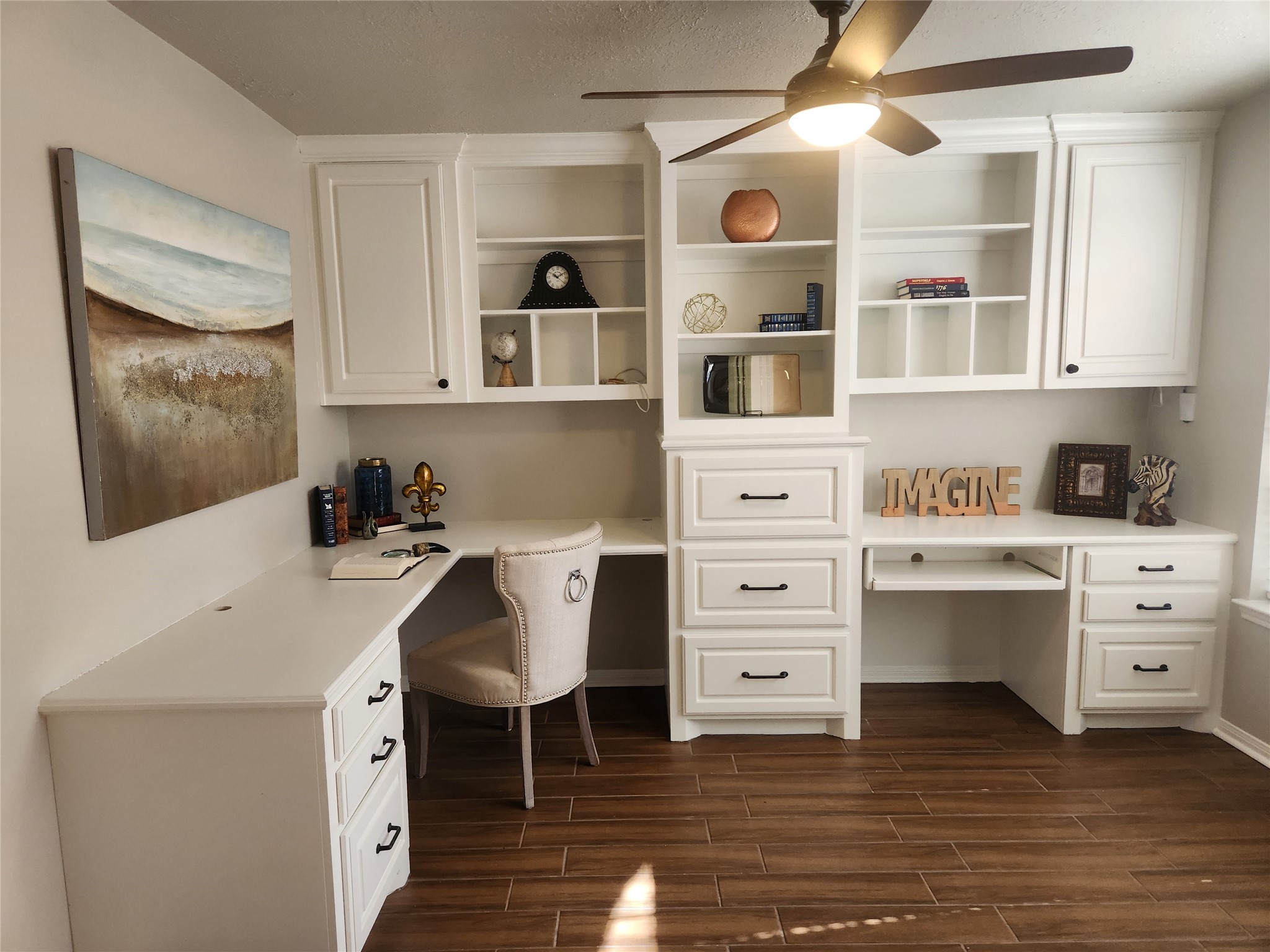 1915 West Welsford Drive Spring, TX 77386 - Photo 7 of 48 Office with Build-in's