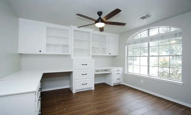 $389,900 | 1915 West Welsford Drive, Spring, TX 77386