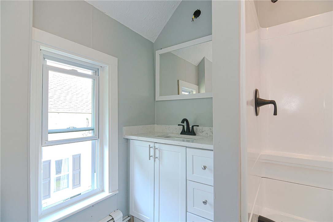 18 Asylum Street Woonsocket, RI 02895 - Photo 24 of 30