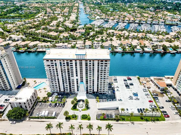 $525,000 | 1500 South Ocean Drive, Unit G10, Hollywood, FL 33019