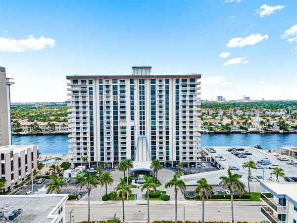 $525,000 | 1500 South Ocean Drive, Unit G10, Hollywood, FL 33019