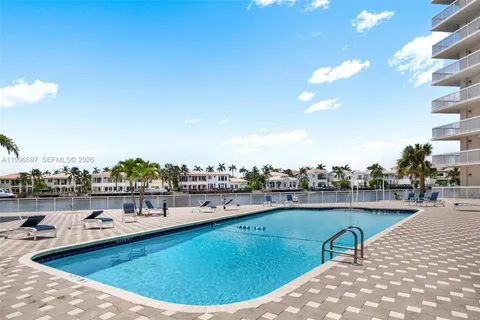$525,000 | 1500 South Ocean Drive, Unit G10, Hollywood, FL 33019