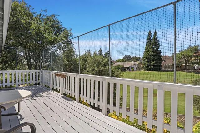 $484,500 | 556 Blue Herron Court, Valley Springs, CA 95252