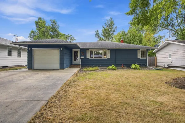 $284,900 | 222 26th Avenue North, Fargo, ND 58102