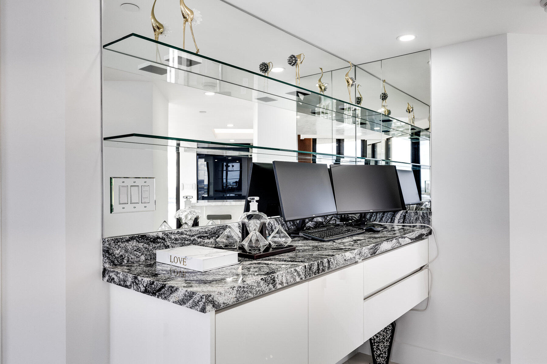 3000 North Ocean Drive, Unit PHA Singer Island, FL 33404 - Photo 13 of 40 016_016_716