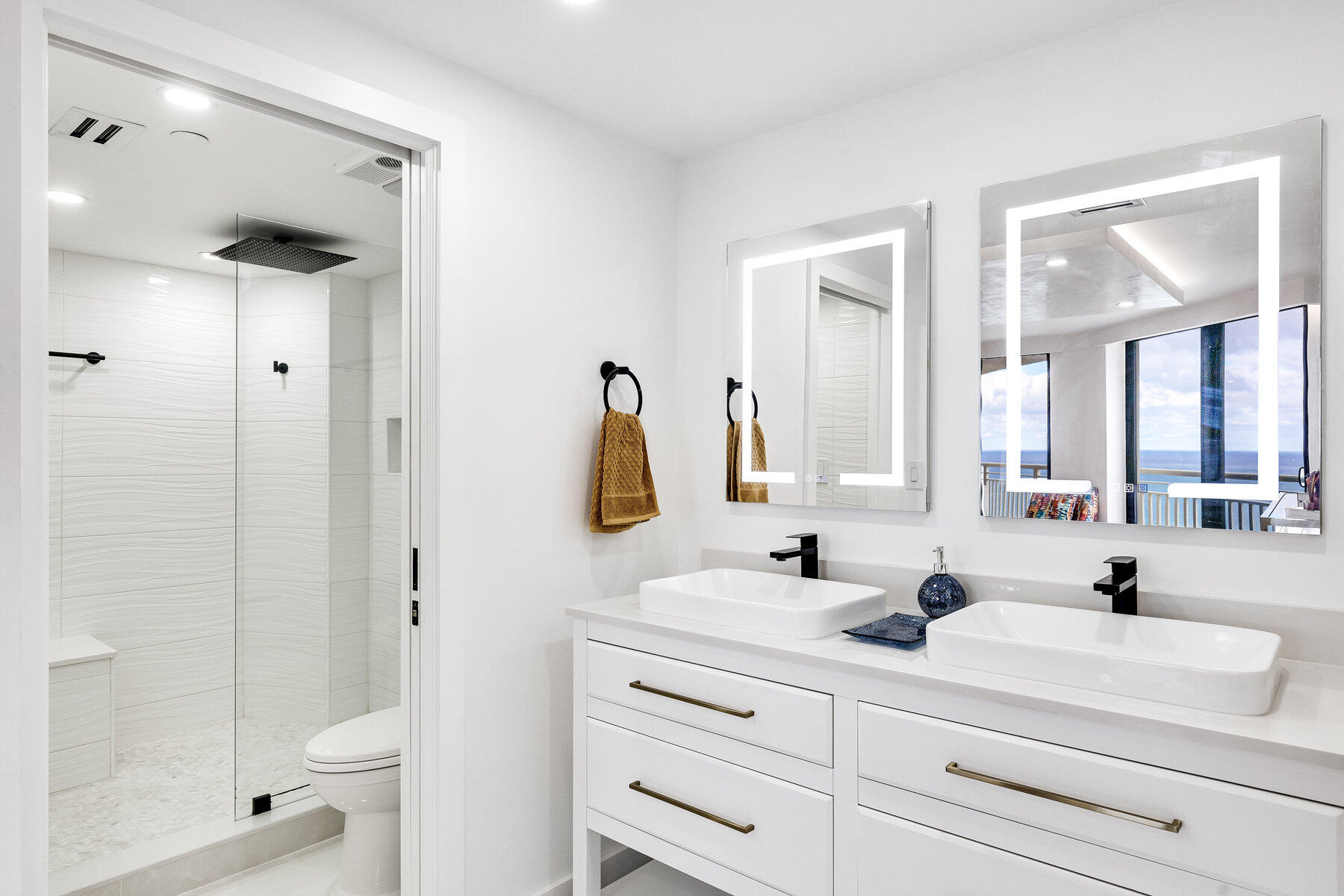 3000 North Ocean Drive, Unit PHA Singer Island, FL 33404 - Photo 16 of 40 023_024_674