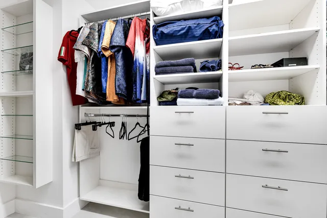 $1,600,000 | 3000 North Ocean Drive, Unit PHA, Singer Island, FL 33404