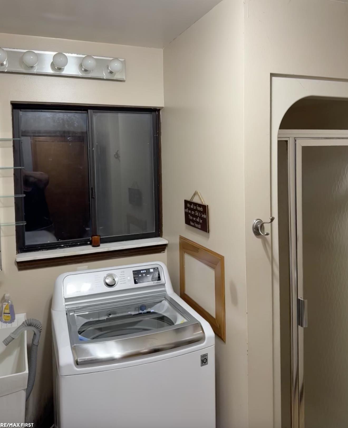 1185 Barr Road Oxford, MI 48370 - Photo 28 of 35 50193060-3d5aca31-001d-42ea-9ab6-e69eaa6d0ae6.JPG