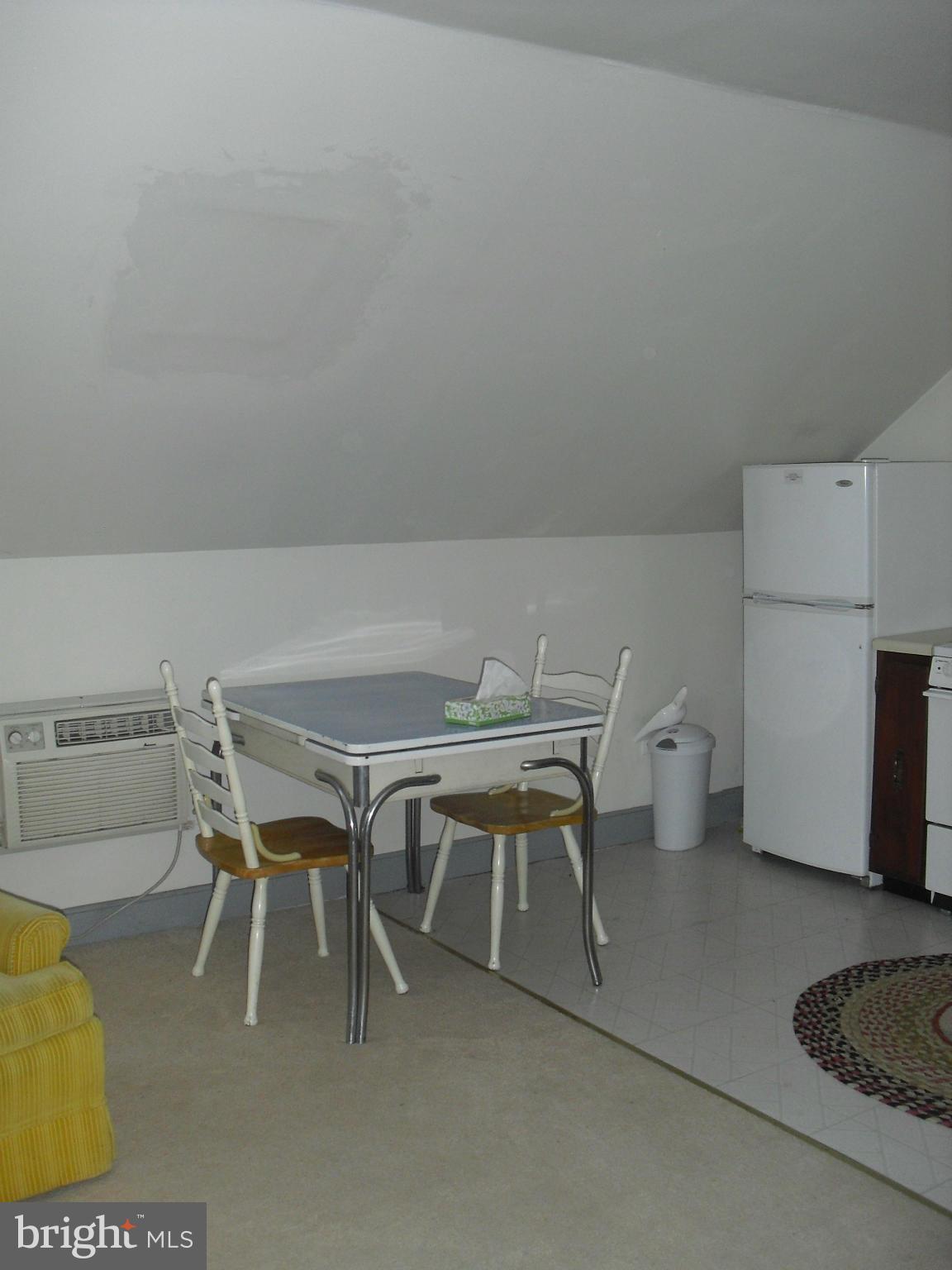 1561 Leetown Road Summit Point, WV 25446 - Photo 15 of 29 Interior (General)
