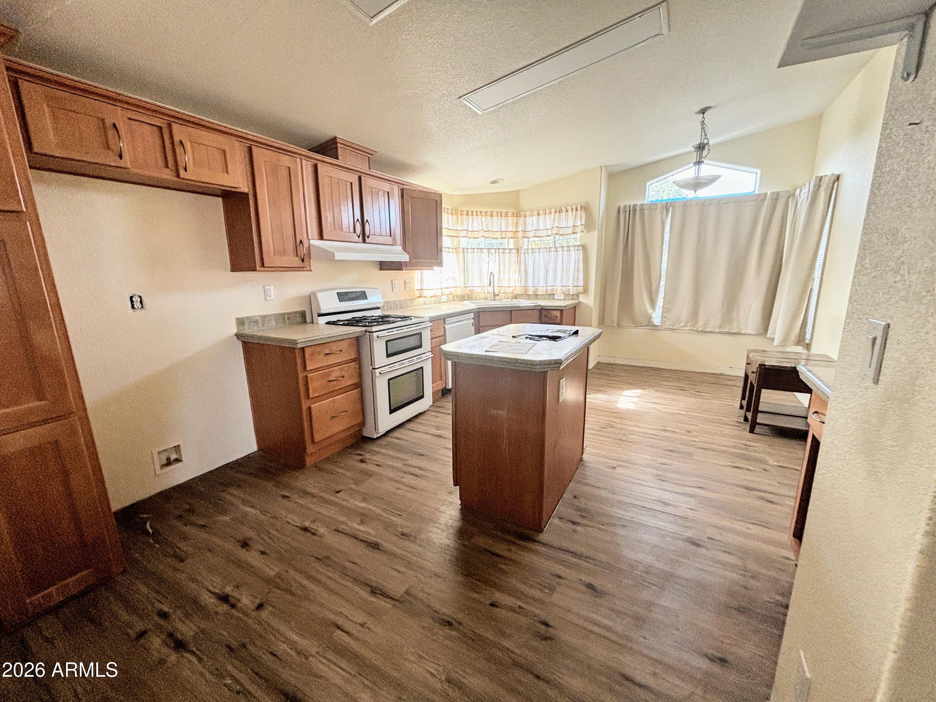 111 County Road, Unit 8015 Concho, AZ 85924 - Photo 7 of 39 Media 63-B2B267BC-A89E-4D5B-AE19-E4724B2