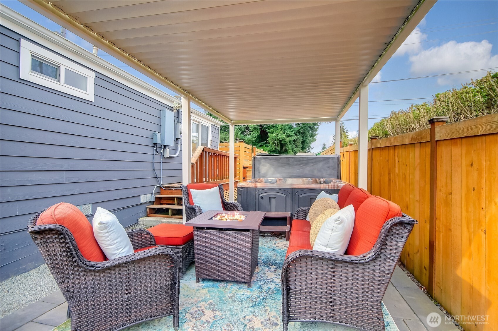 10644 2nd Place Southwest Seattle, WA 98146 - Photo 13 of 23