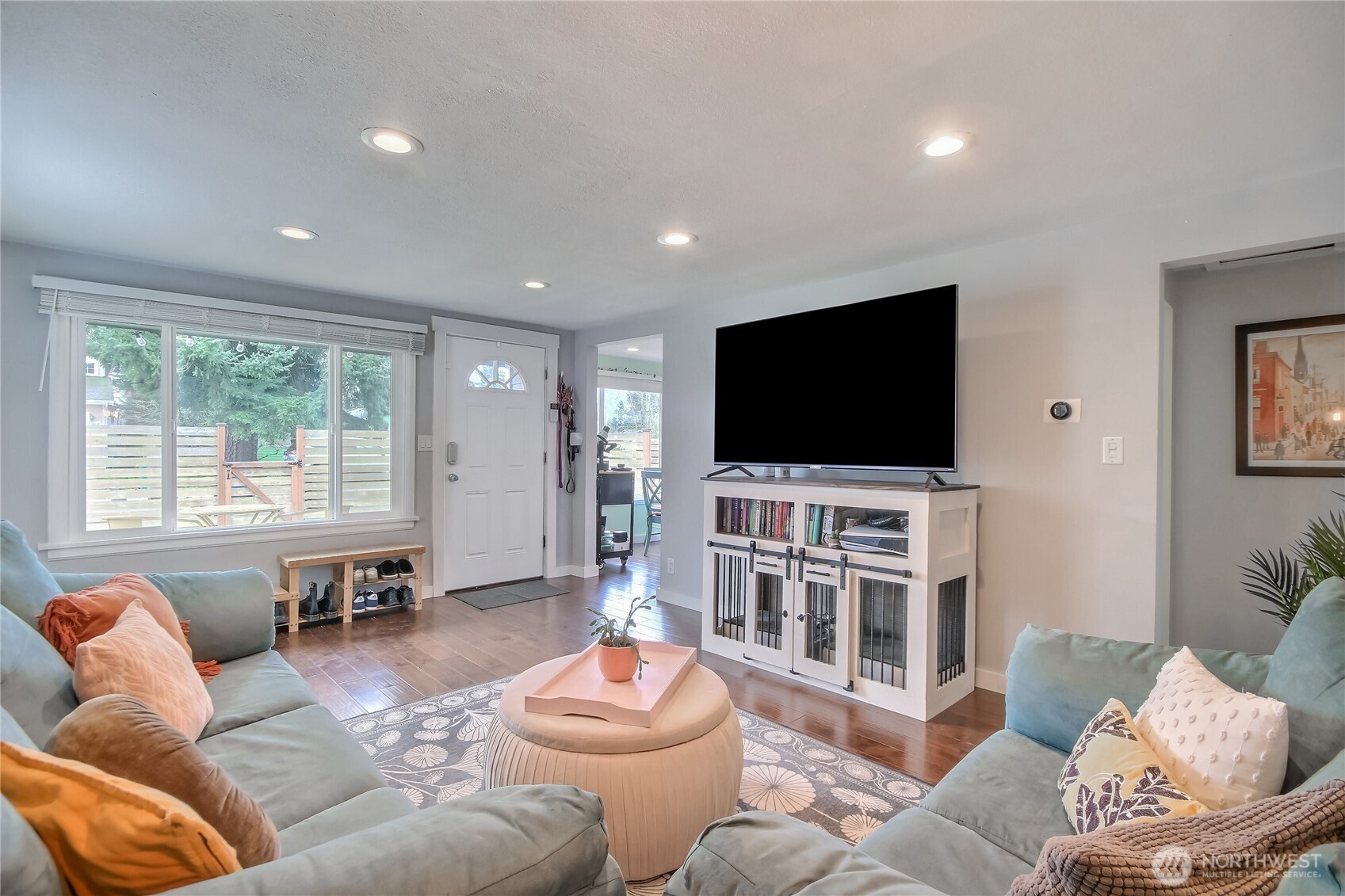 10644 2nd Place Southwest Seattle, WA 98146 - Photo 6 of 23