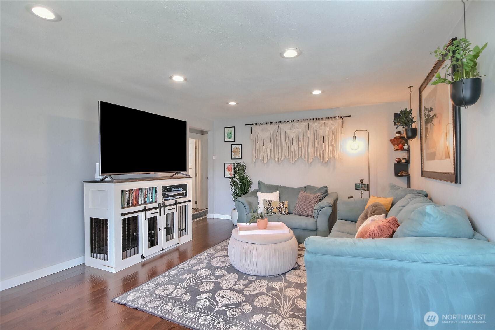 10644 2nd Place Southwest Seattle, WA 98146 - Photo 7 of 23