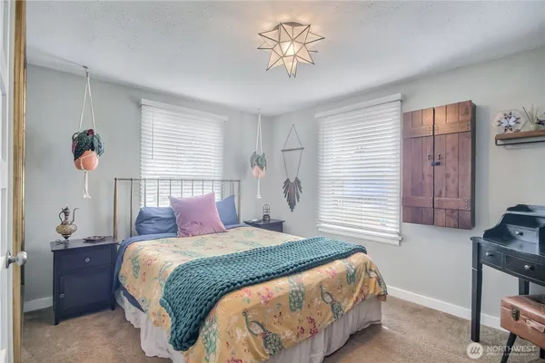 $575,000 | 10644 2nd Place Southwest, Seattle, WA 98146