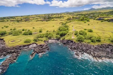 a view of an outdoor space and city view
