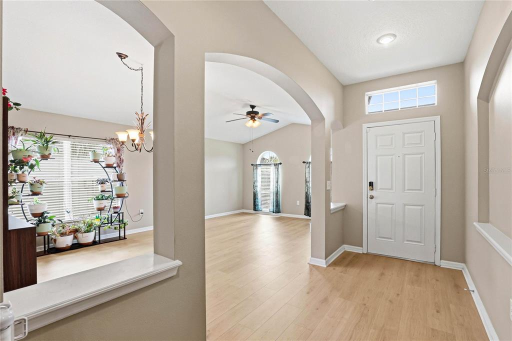 34139 Spring Oak Trail Wesley Chapel, FL 33545 - Photo 5 of 60