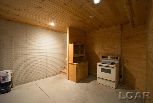 10904 Braun Road Manchester, MI 48158 - Photo 34 of 64