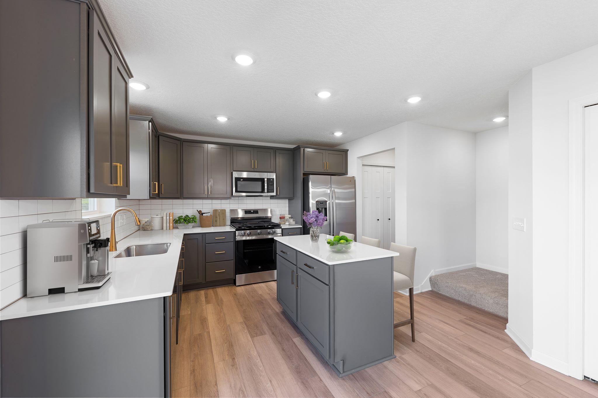 441 James Parkway Farmington, MN 55024 - Photo 3 of 21