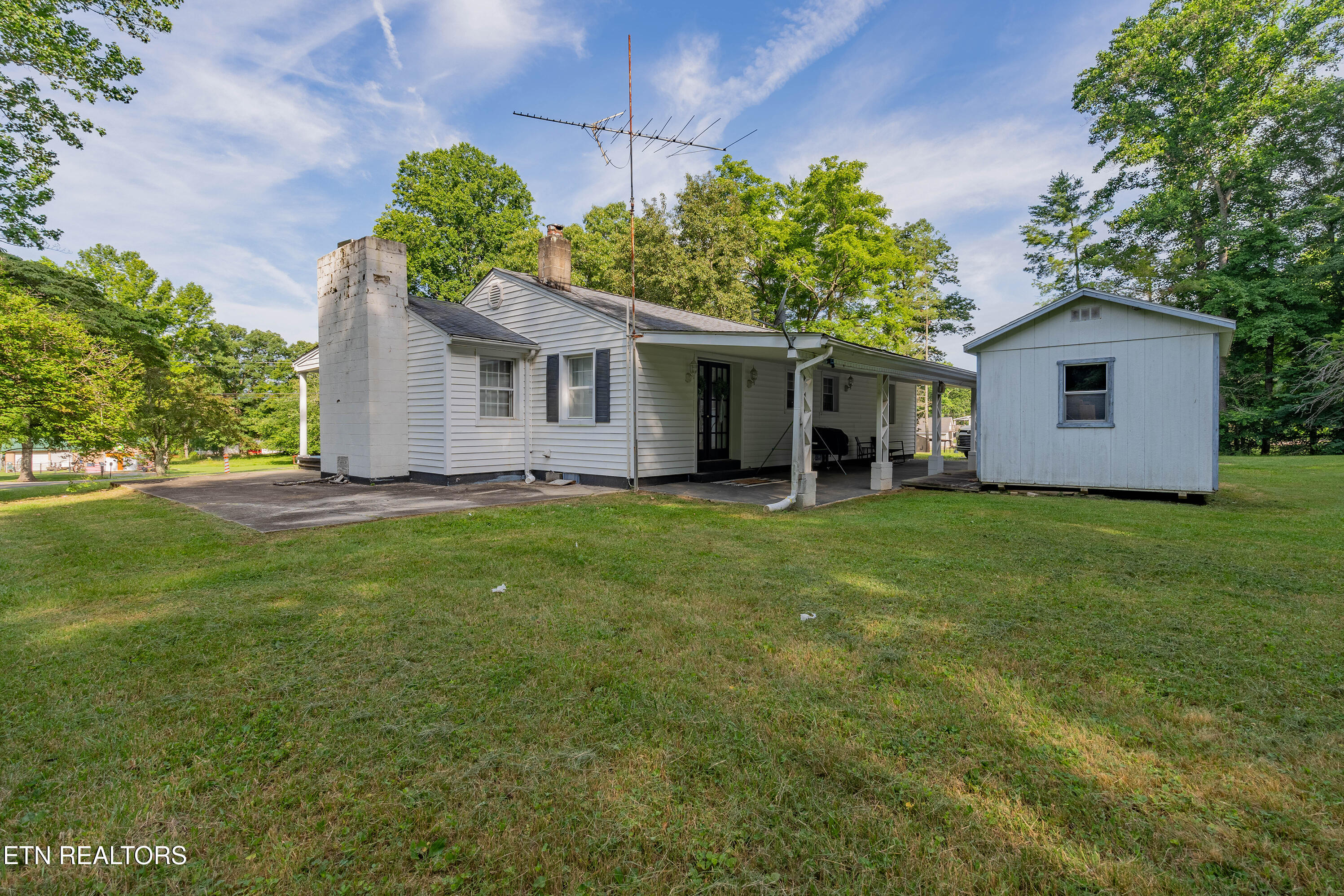 471 Mossy Grove Road Harriman, TN 37748 - Photo 23 of 34 A7309484-HDR
