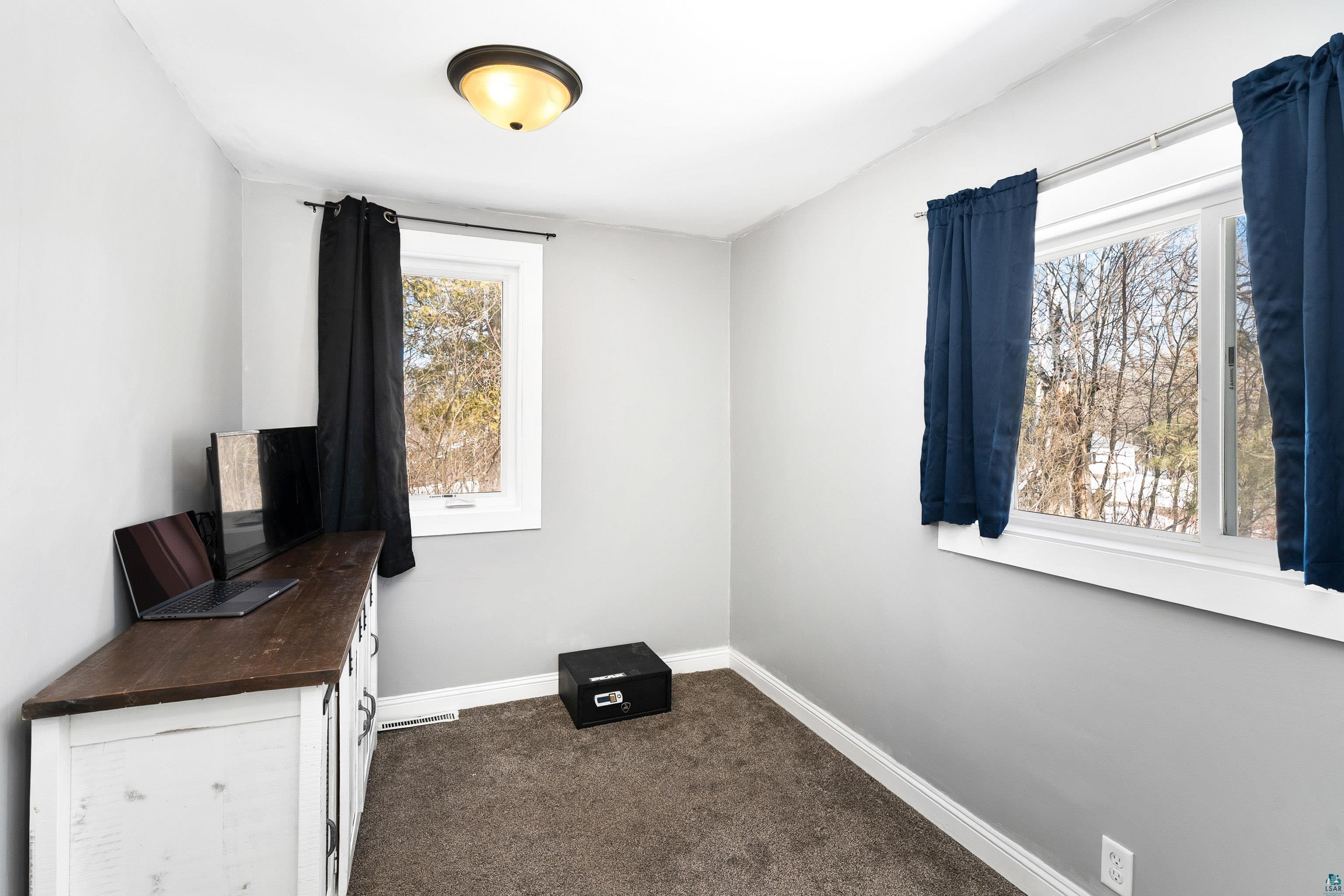 2887 Hutchinson Road Duluth, MN 55811 - Photo 11 of 30