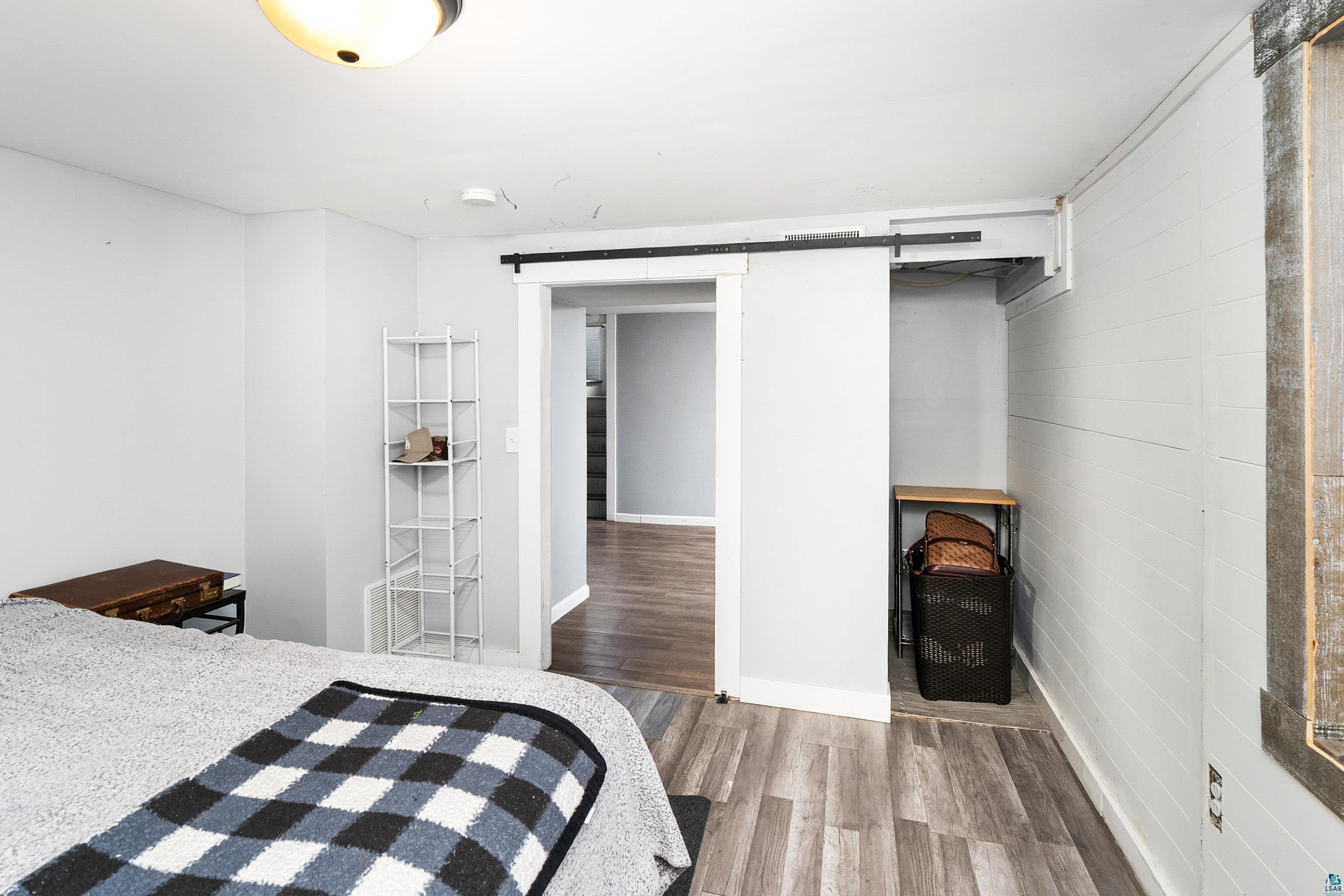 2887 Hutchinson Road Duluth, MN 55811 - Photo 14 of 30