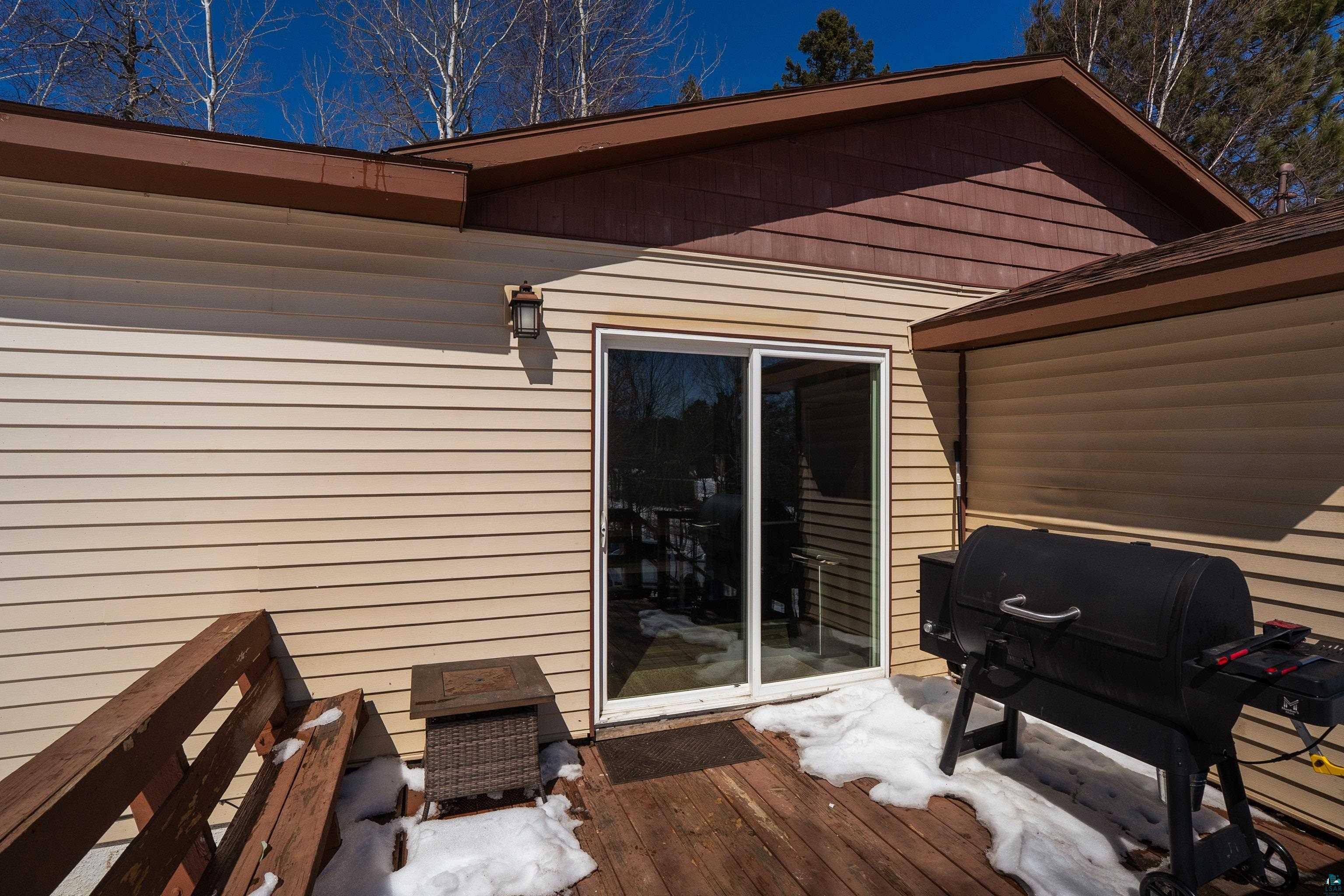 2887 Hutchinson Road Duluth, MN 55811 - Photo 16 of 30