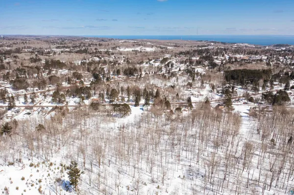 $359,900 | 2887 Hutchinson Road, Duluth, MN 55811