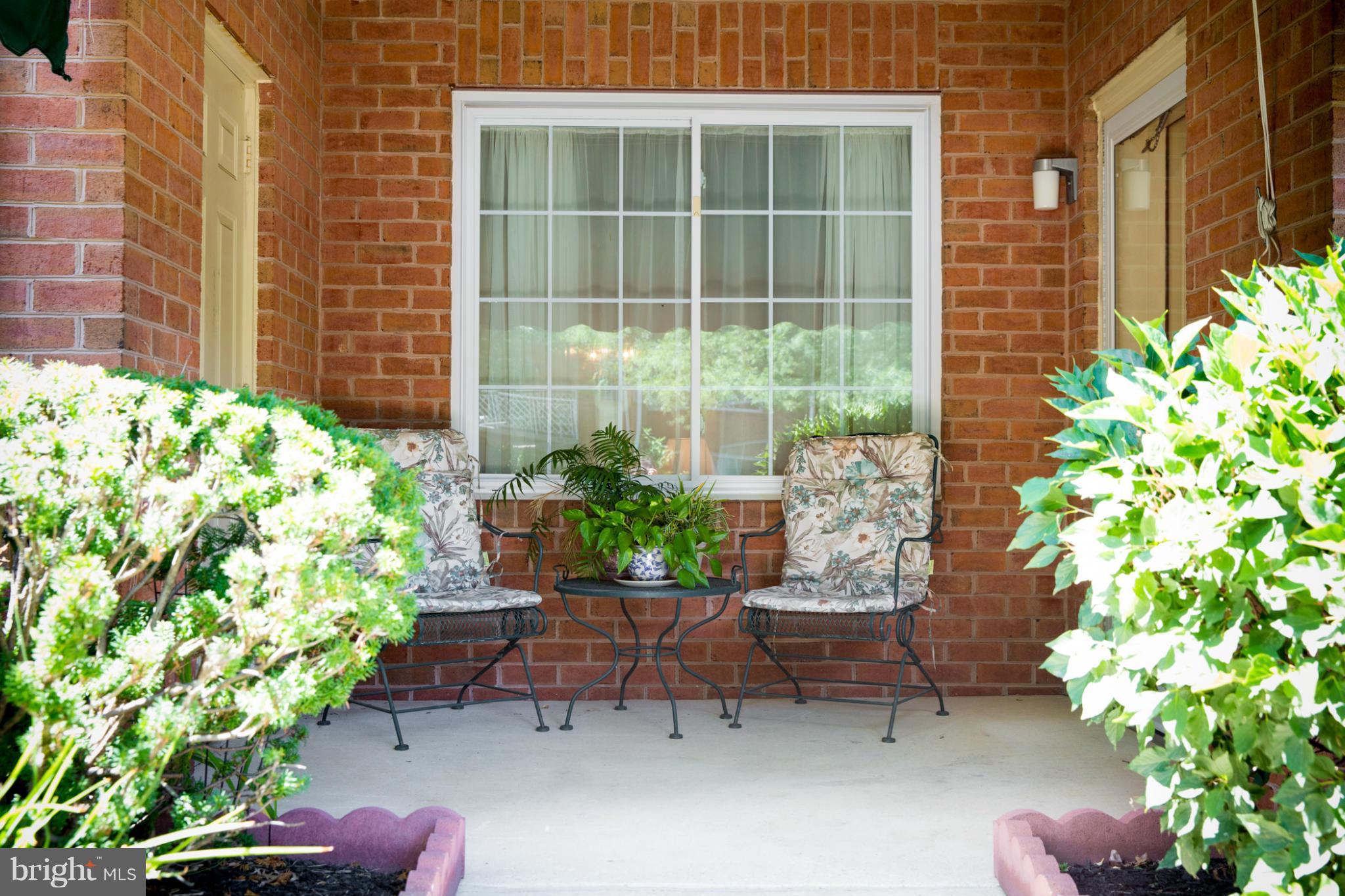 402 Kilree Road, Unit 101 Lutherville-Timonium, MD 21093 - Photo 2 of 23 Outside 1st floor entrance with NO STAIRS.