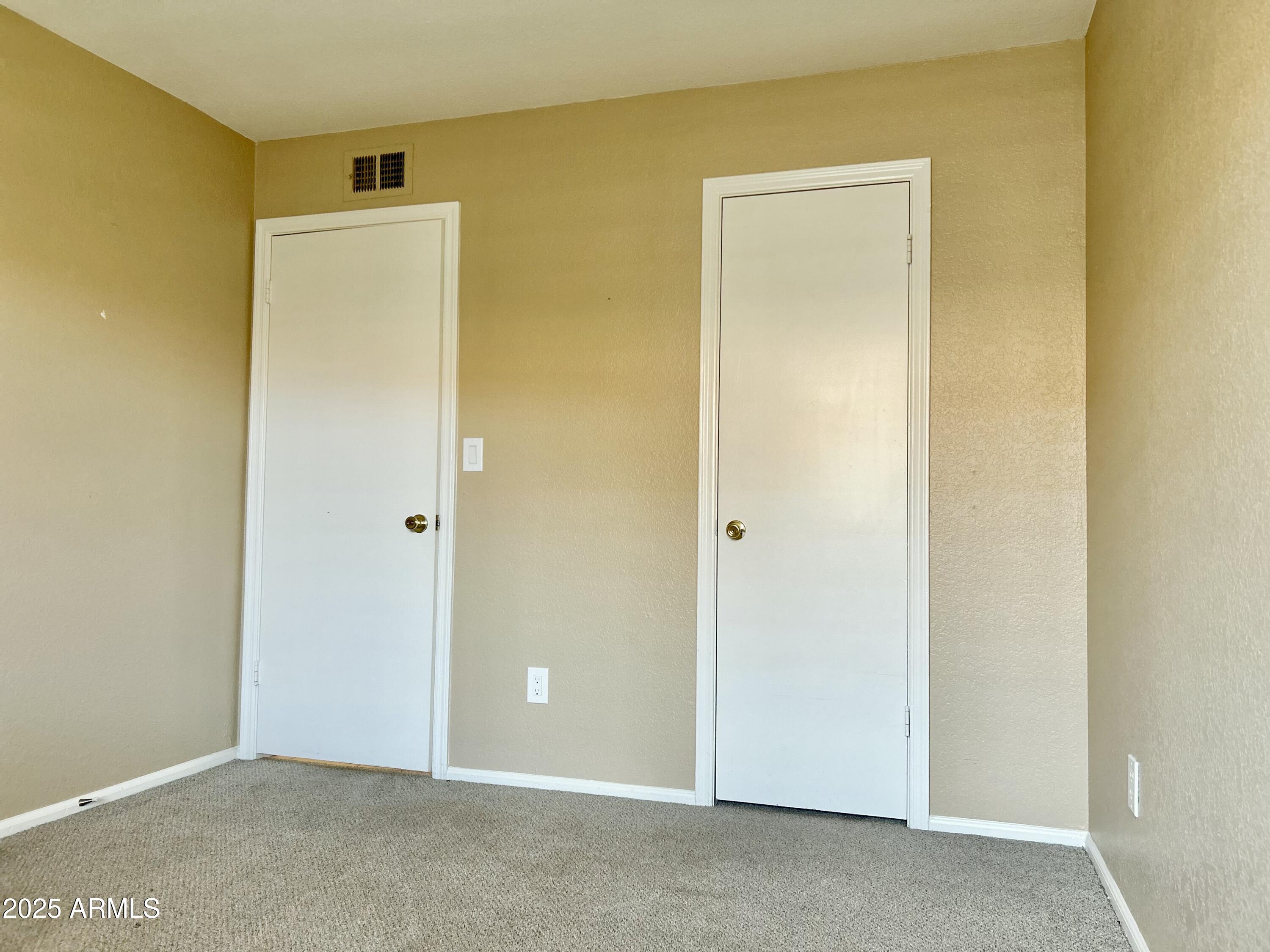 623 West Guadalupe Road, Unit 217 Mesa, AZ 85210 - Photo 7 of 12 a view of an empty room